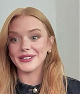 Abigail_AccessHollywood_ACN_0507.jpg