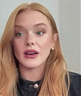 Abigail_AccessHollywood_ACN_0534.jpg