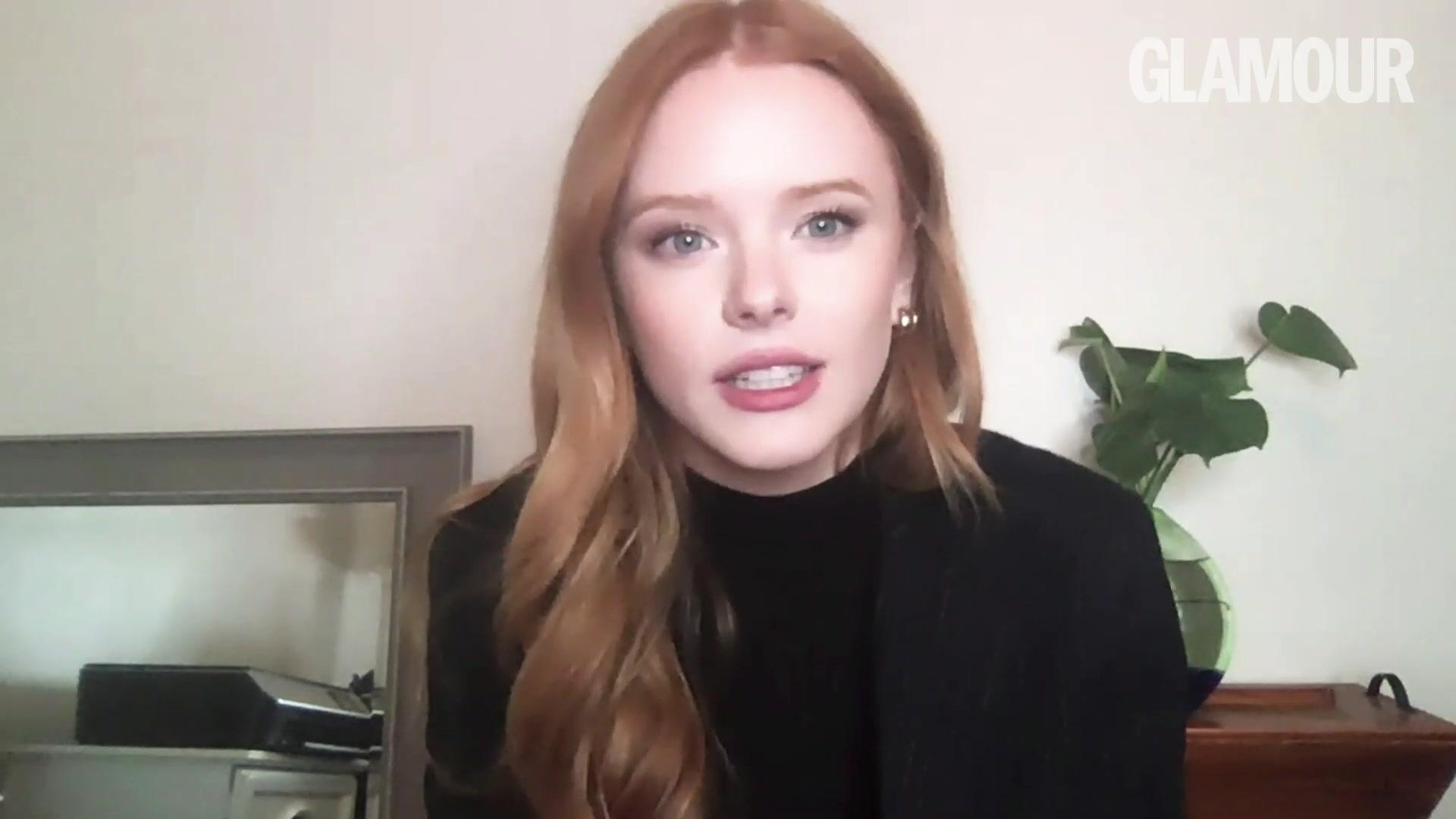 FateS1_BeingBulliedRedHair21_GLAMOUR_ACN_1222.jpg
