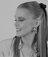 FateS2_HitsRadio_000238.jpg