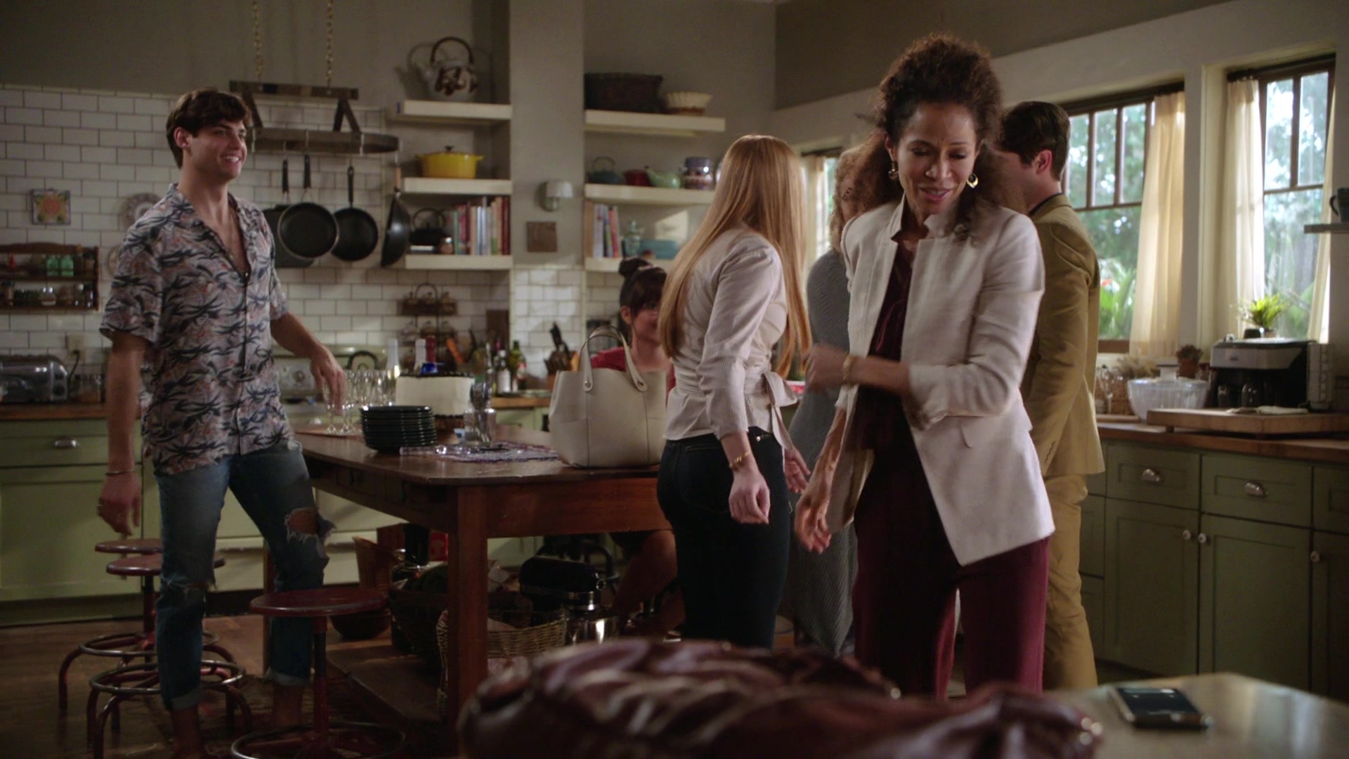The_Fosters_2013_S05E19_1080p_ACN_005675.jpg