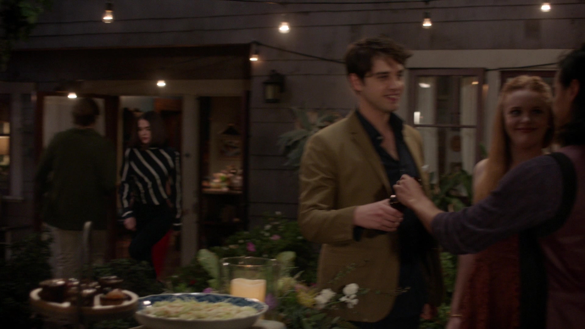 The_Fosters_2013_S05E20_1080p_ACN_001551.jpg