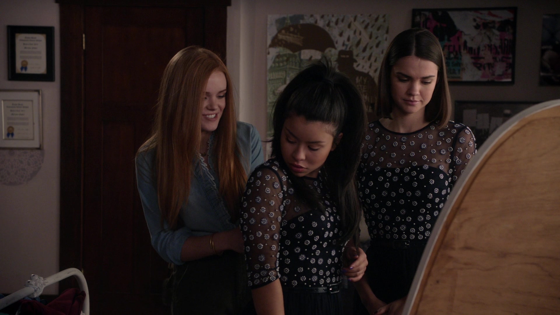 The_Fosters_2013_S05E20_1080p_ACN_001899.jpg