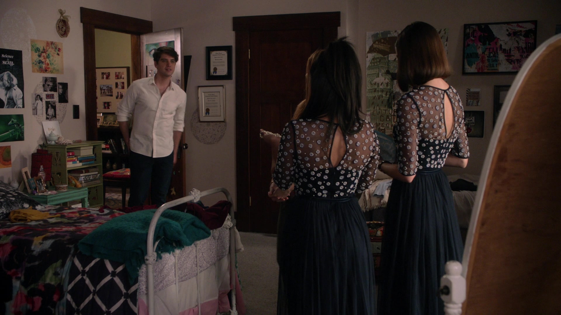 The_Fosters_2013_S05E20_1080p_ACN_001958.jpg