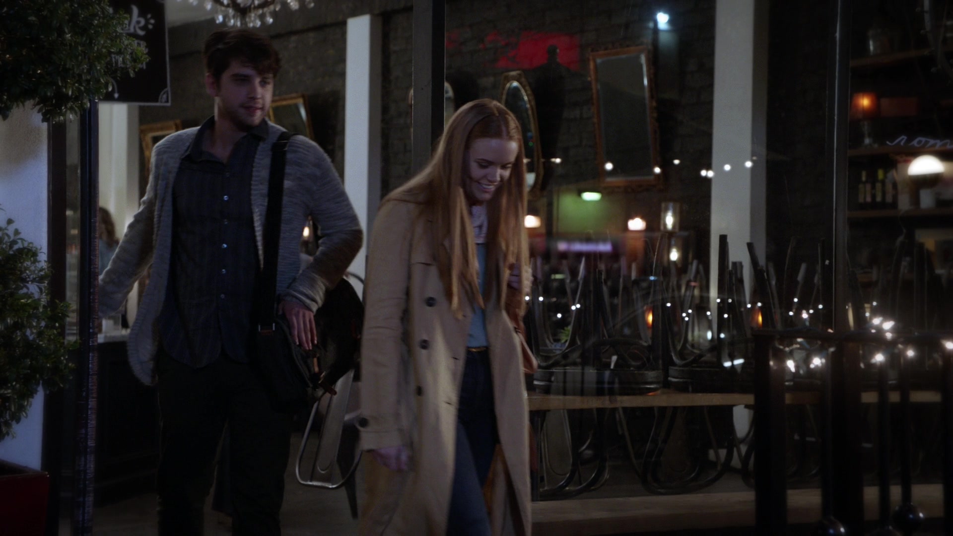 The_Fosters_2013_S05E20_1080p_ACN_003157.jpg