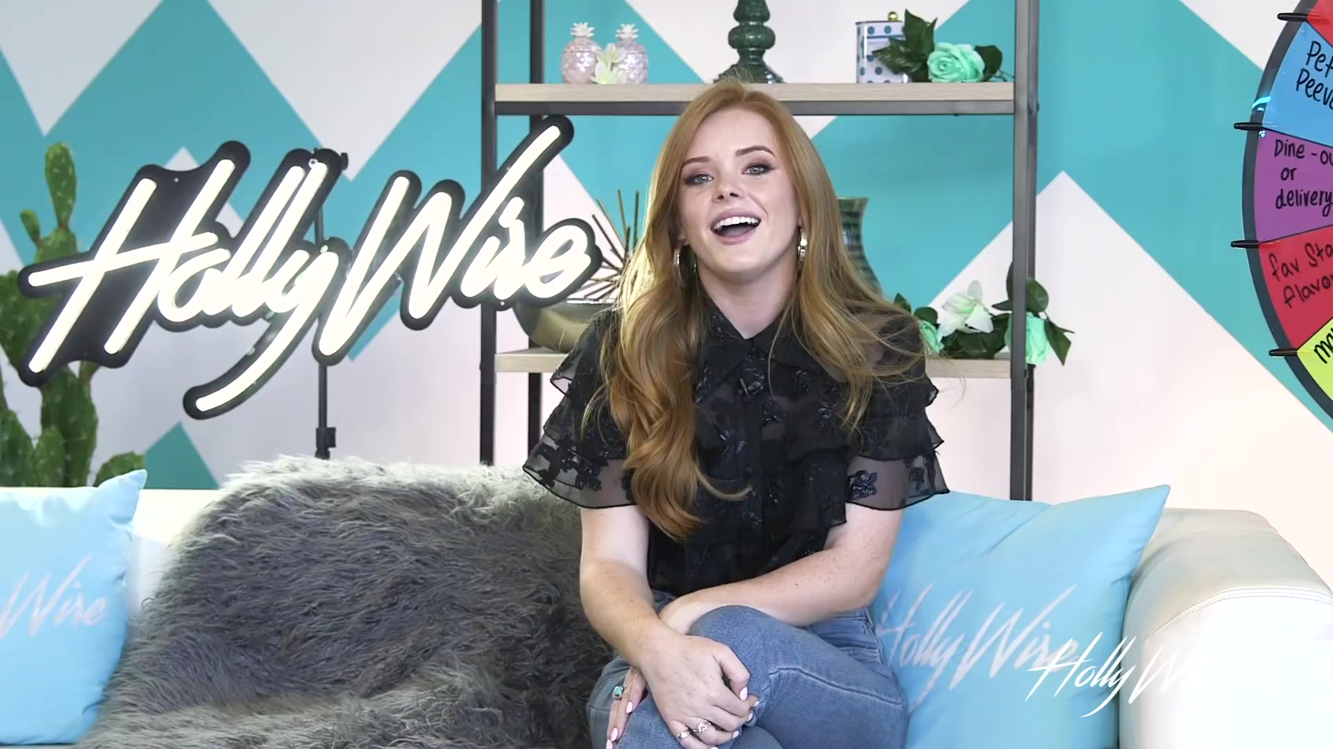 hollywire19_acn_000001.jpg
