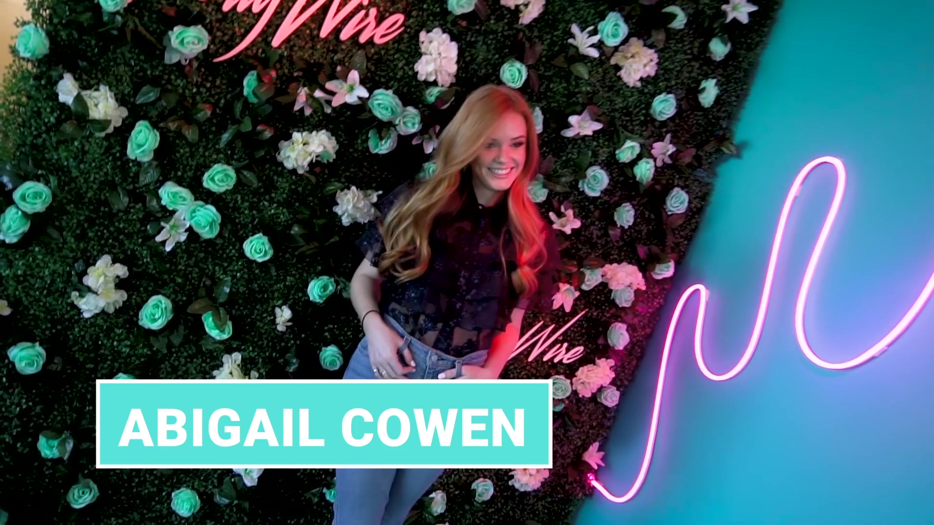 hollywire19_acn_000008.jpg