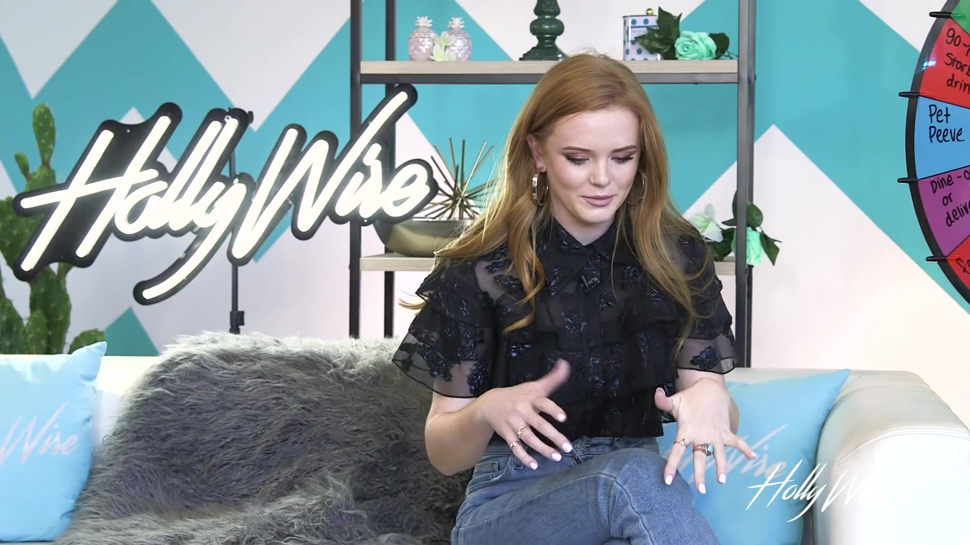 hollywire19_acn_000057.jpg
