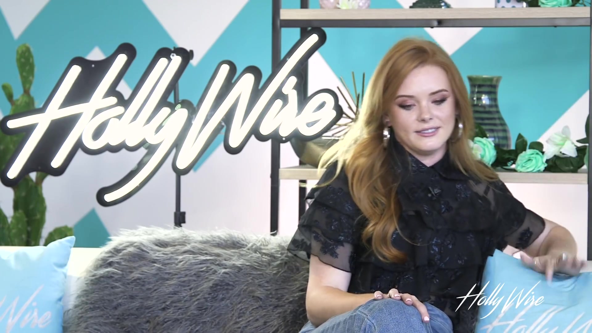 hollywire19_acn_000165.jpg