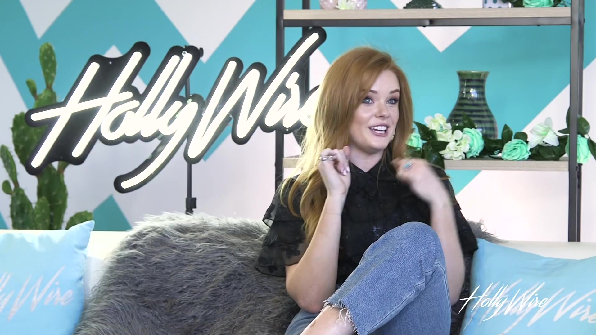 hollywire19_acn_000269.jpg