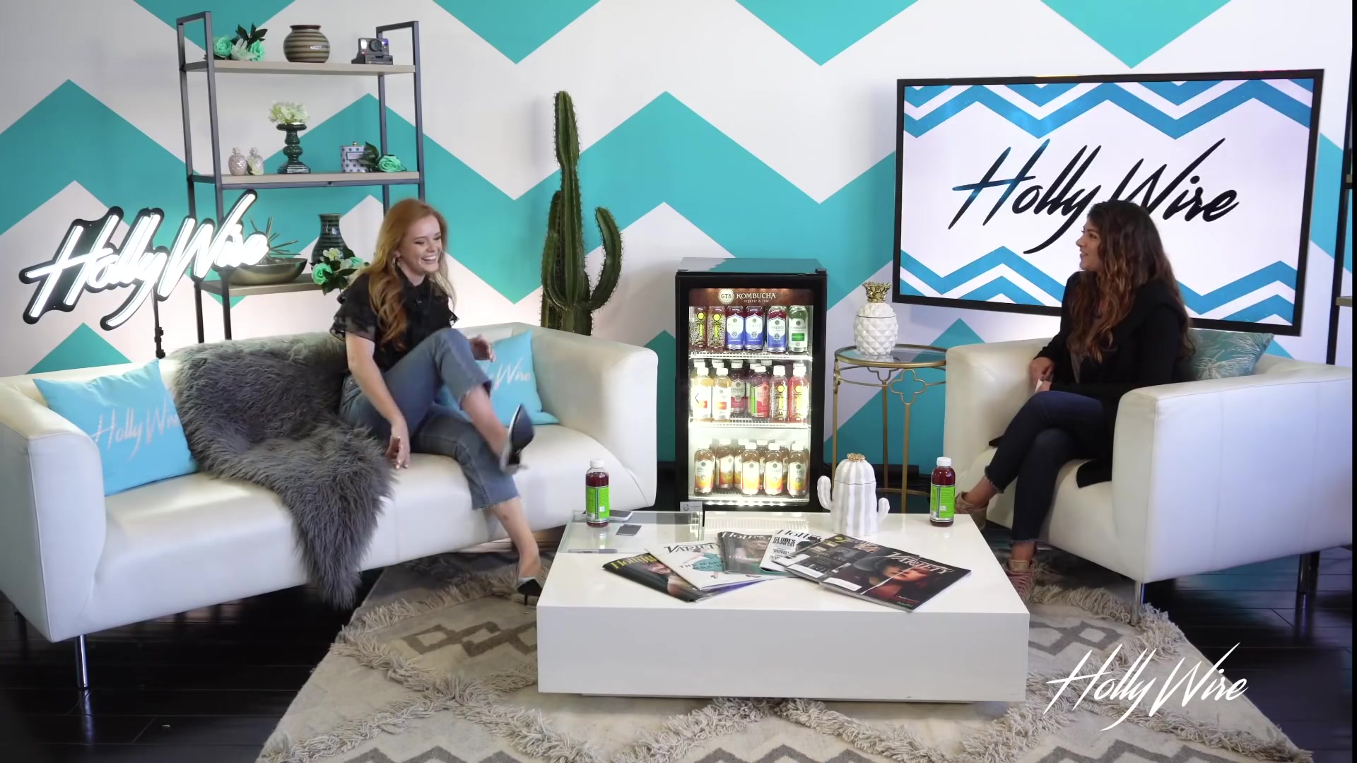 hollywire19_acn_000306.jpg