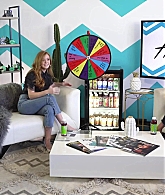 hollywire19_acn_000100.jpg