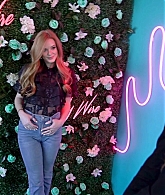 hollywire19_acn_000157.jpg