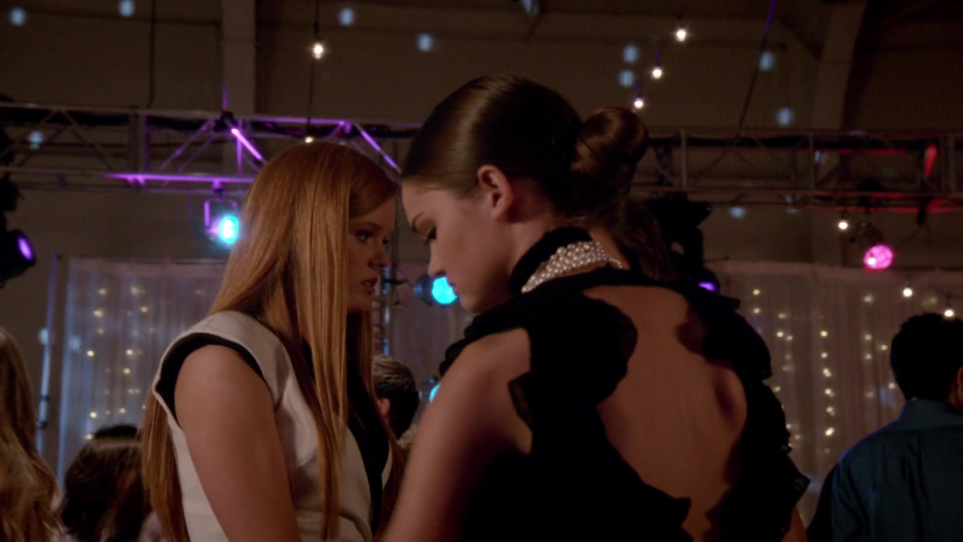 Red_Band_Society_S01_E04_1080p_003125.jpg