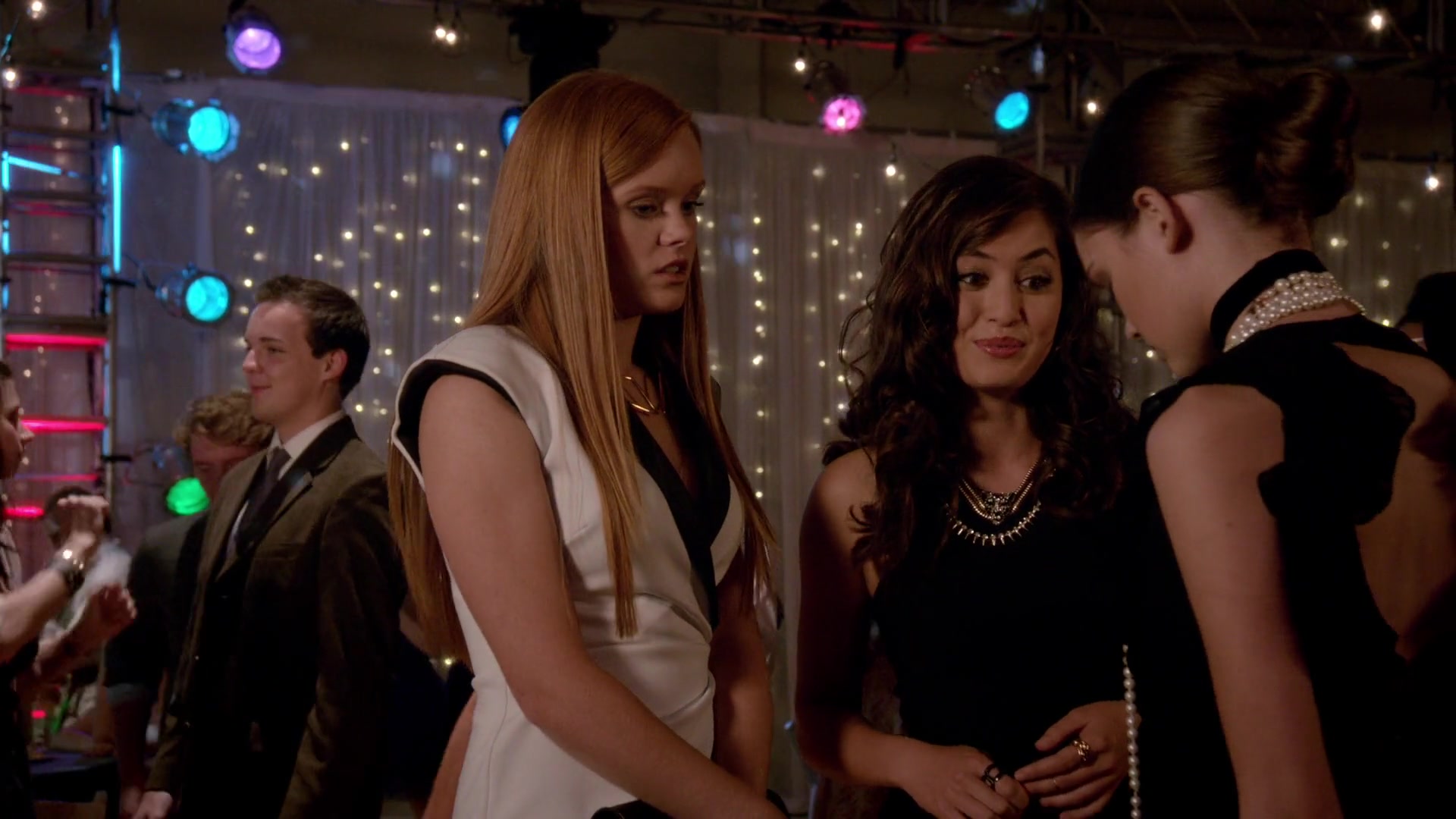 Red_Band_Society_S01_E04_1080p_003141.jpg