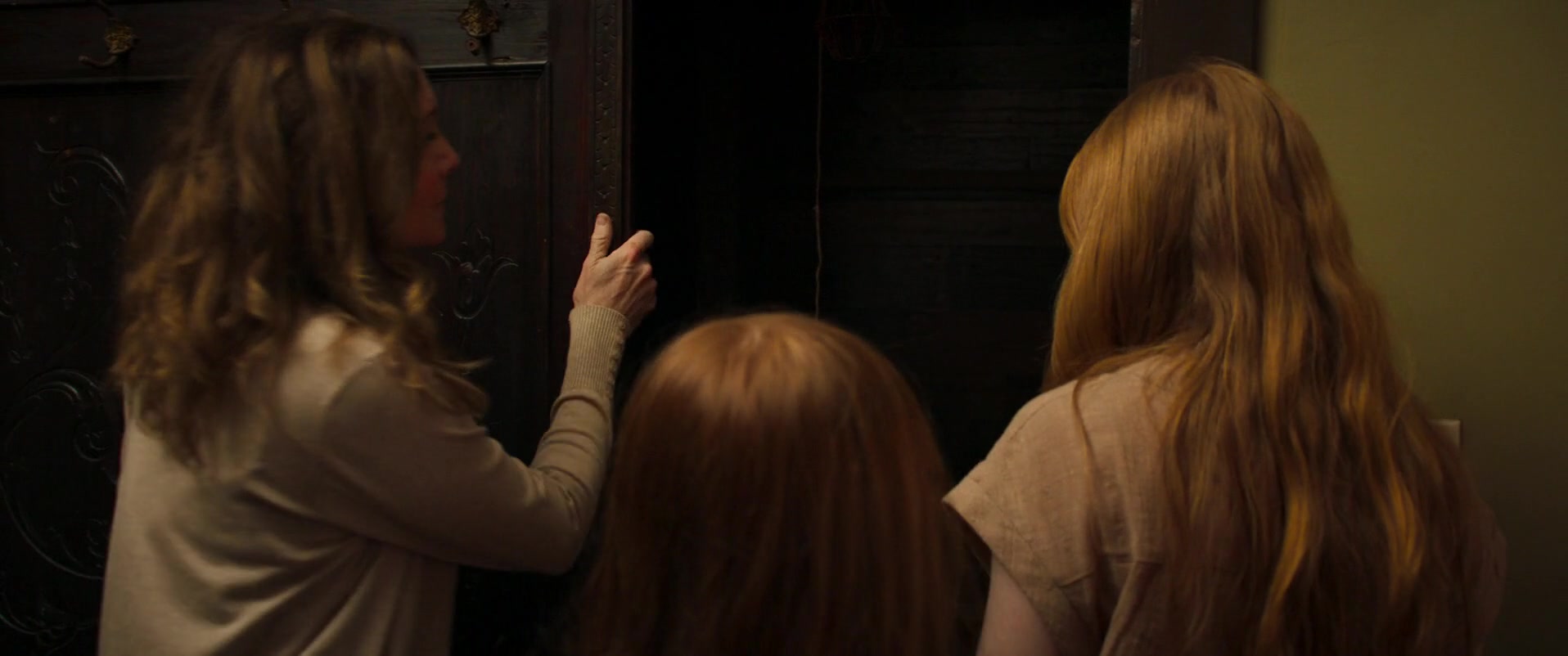 Witch_Hunt_2021_1080p_ACN_004230.jpg