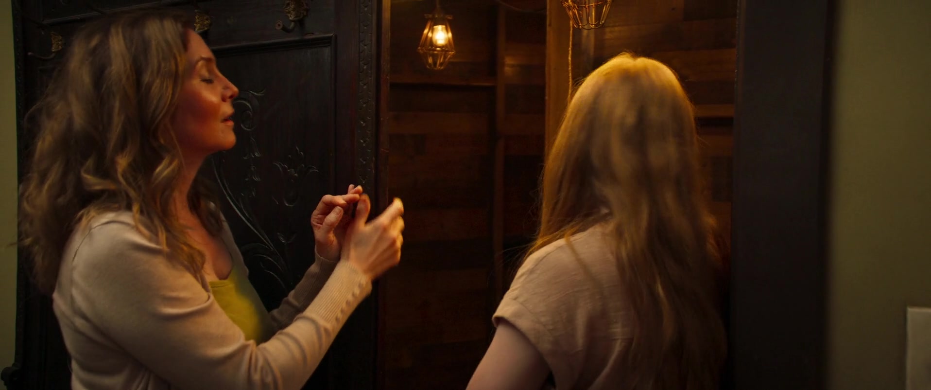 Witch_Hunt_2021_1080p_ACN_004270.jpg