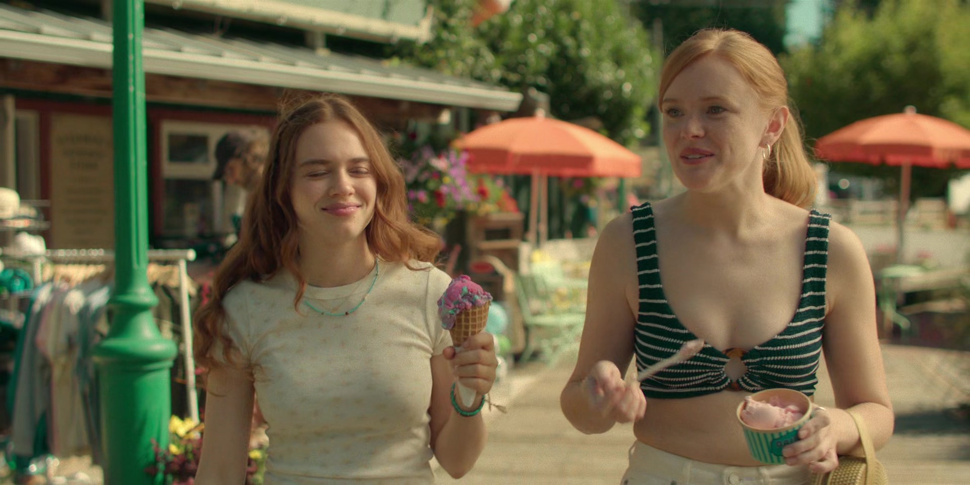 Every_Year_After_S01E03_Playing_with_Fire_1080p_000391.jpg