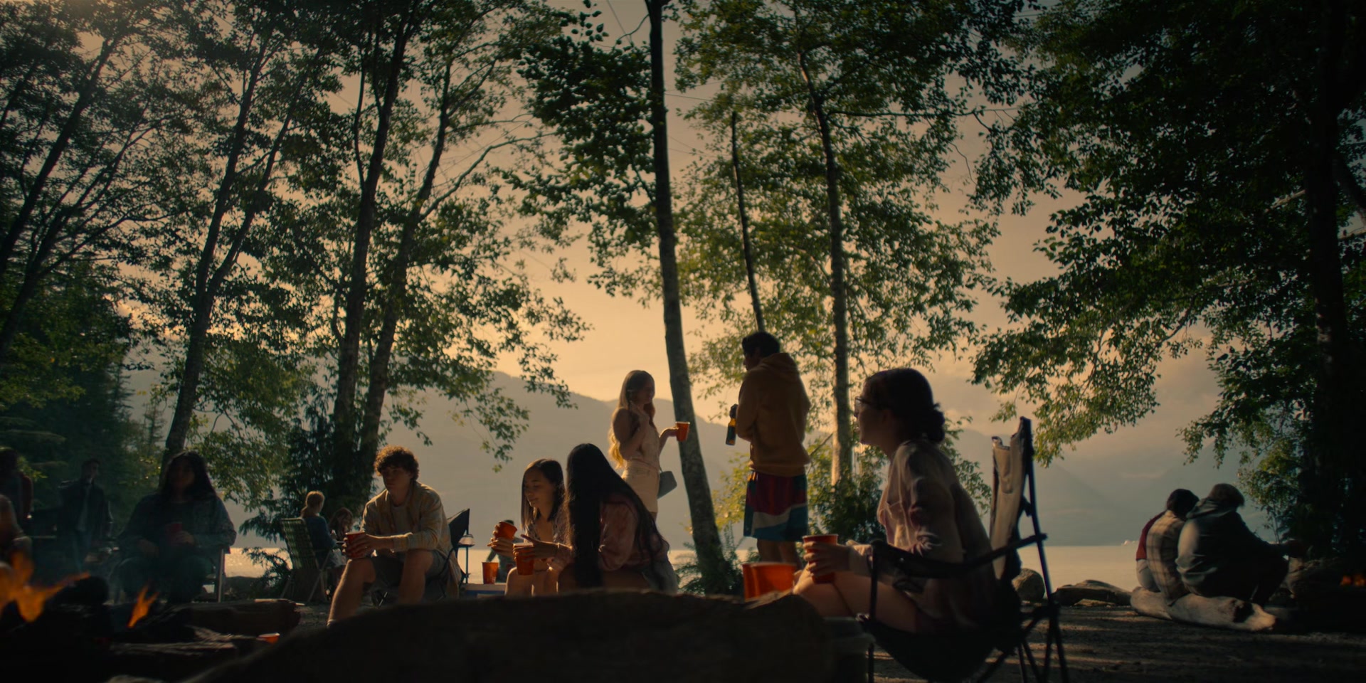 Every_Year_After_S01E03_Playing_with_Fire_1080p_004907.jpg