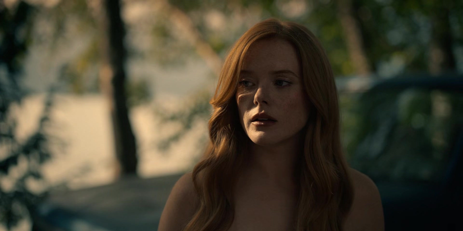 Every_Year_After_S01E03_Playing_with_Fire_1080p_005129.jpg