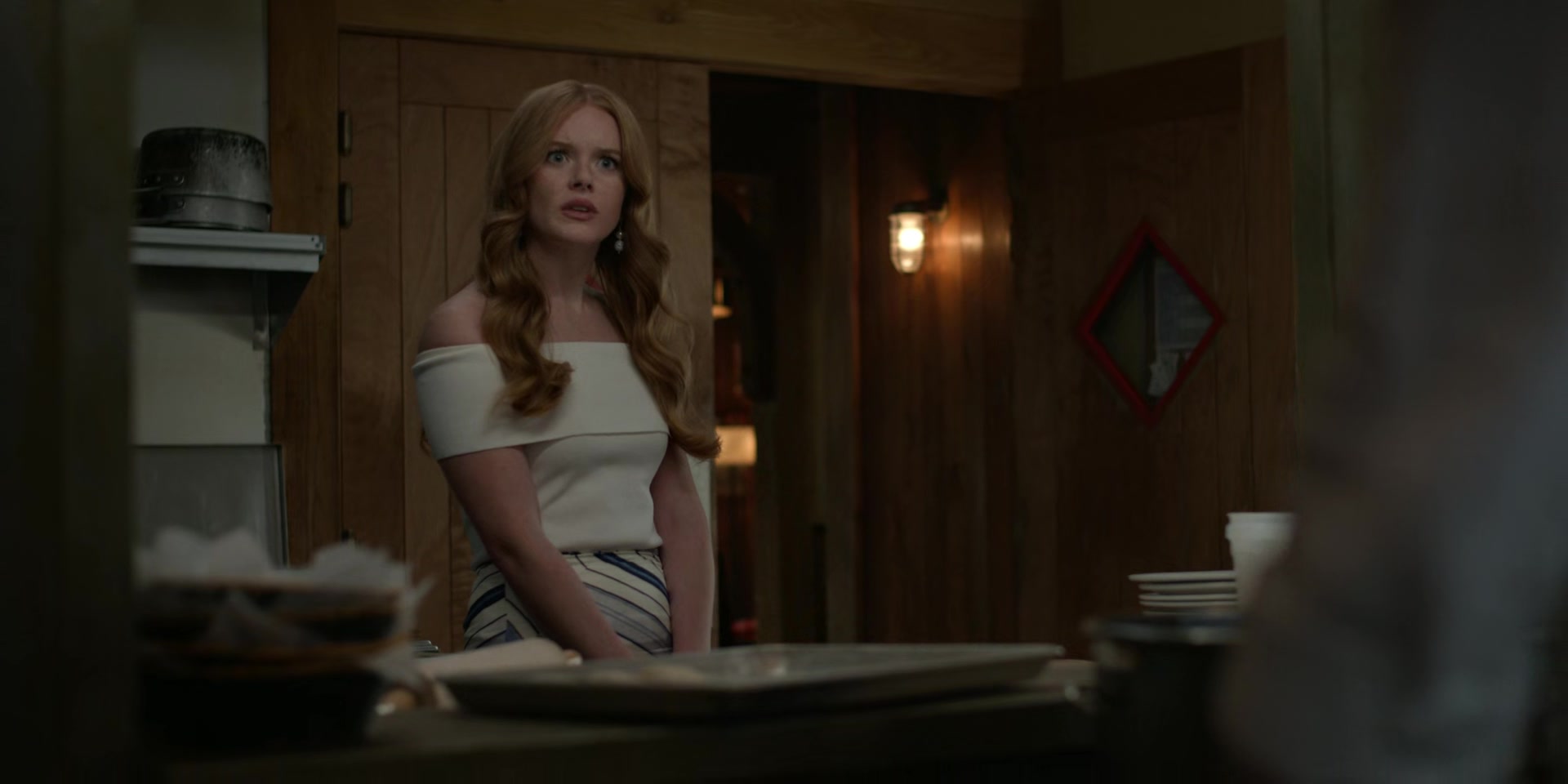 Every_Year_After_S01E03_Playing_with_Fire_1080p_006225.jpg
