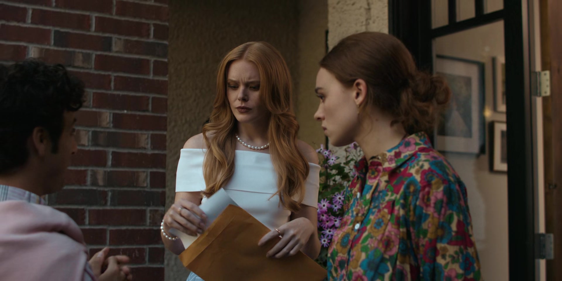 Every_Year_After_S01E06_Plan_B_1080p_002007.jpg