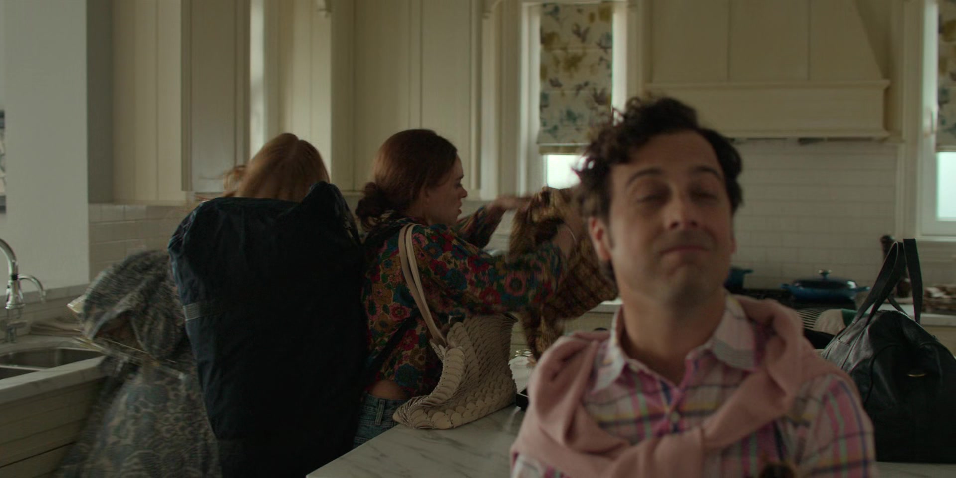Every_Year_After_S01E06_Plan_B_1080p_003437.jpg