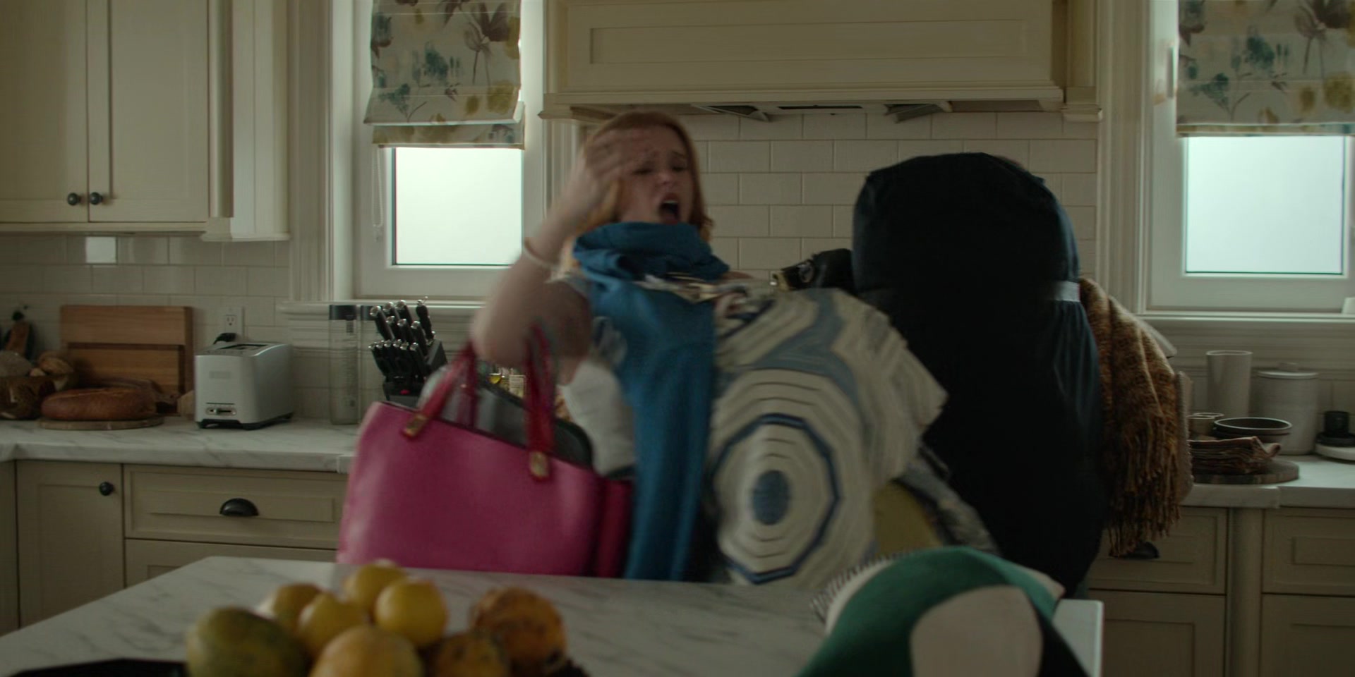 Every_Year_After_S01E06_Plan_B_1080p_003502.jpg