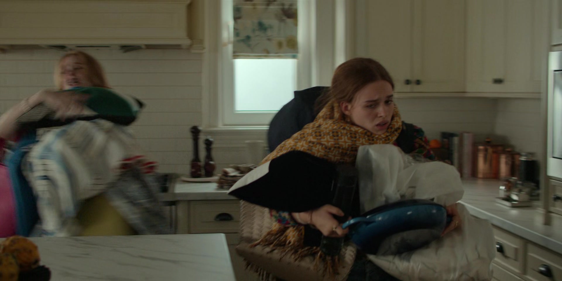 Every_Year_After_S01E06_Plan_B_1080p_003508.jpg