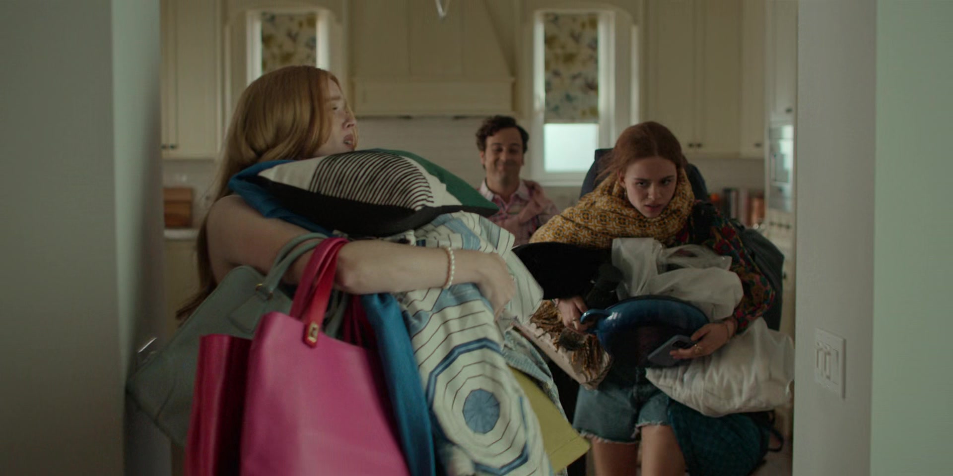 Every_Year_After_S01E06_Plan_B_1080p_003523.jpg