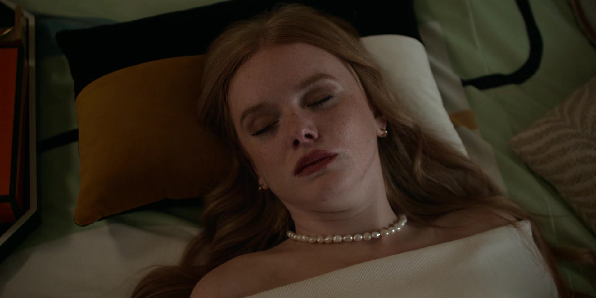 Every_Year_After_S01E06_Plan_B_1080p_004017.jpg