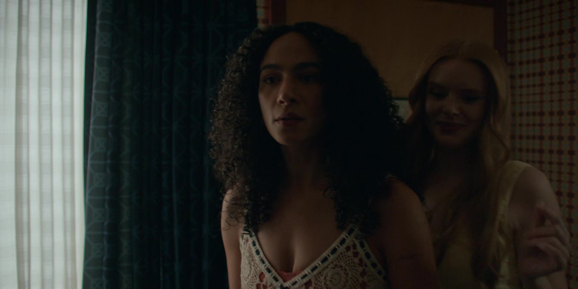 Every_Year_After_S01E07_The_Boathouse_1080p_001522.jpg