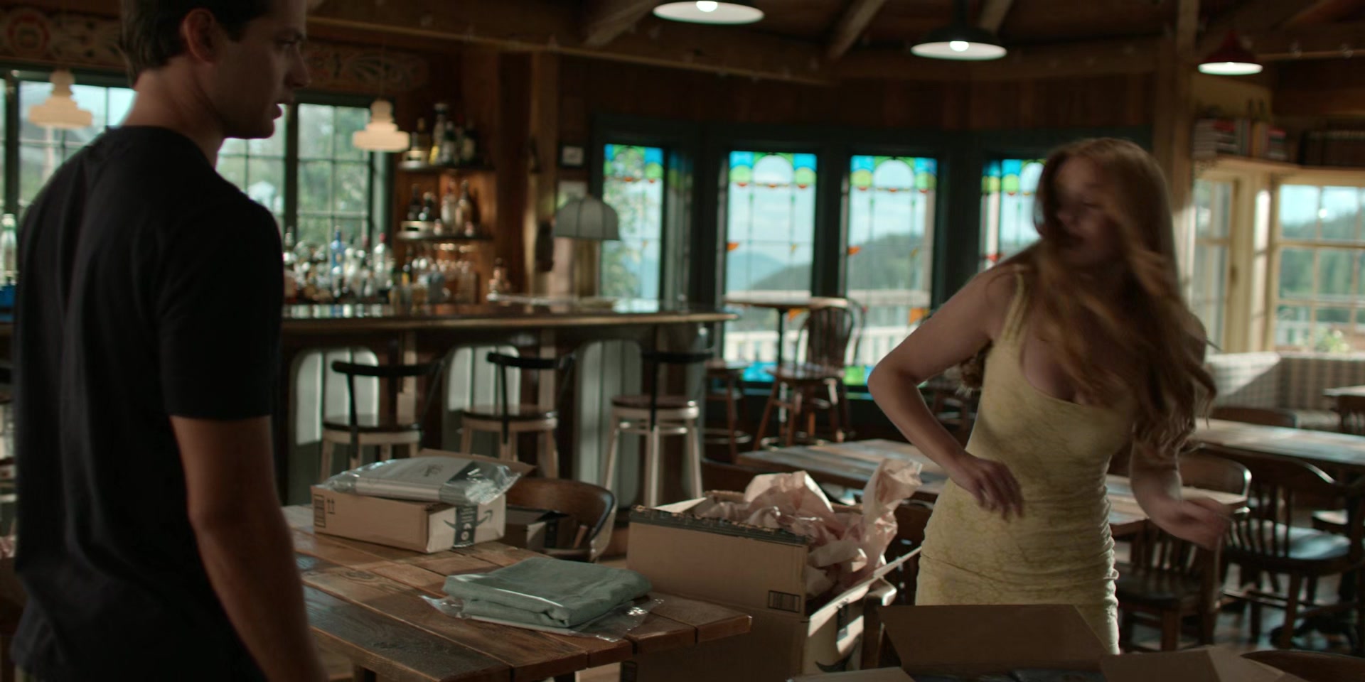 Every_Year_After_S01E07_The_Boathouse_1080p_002005.jpg