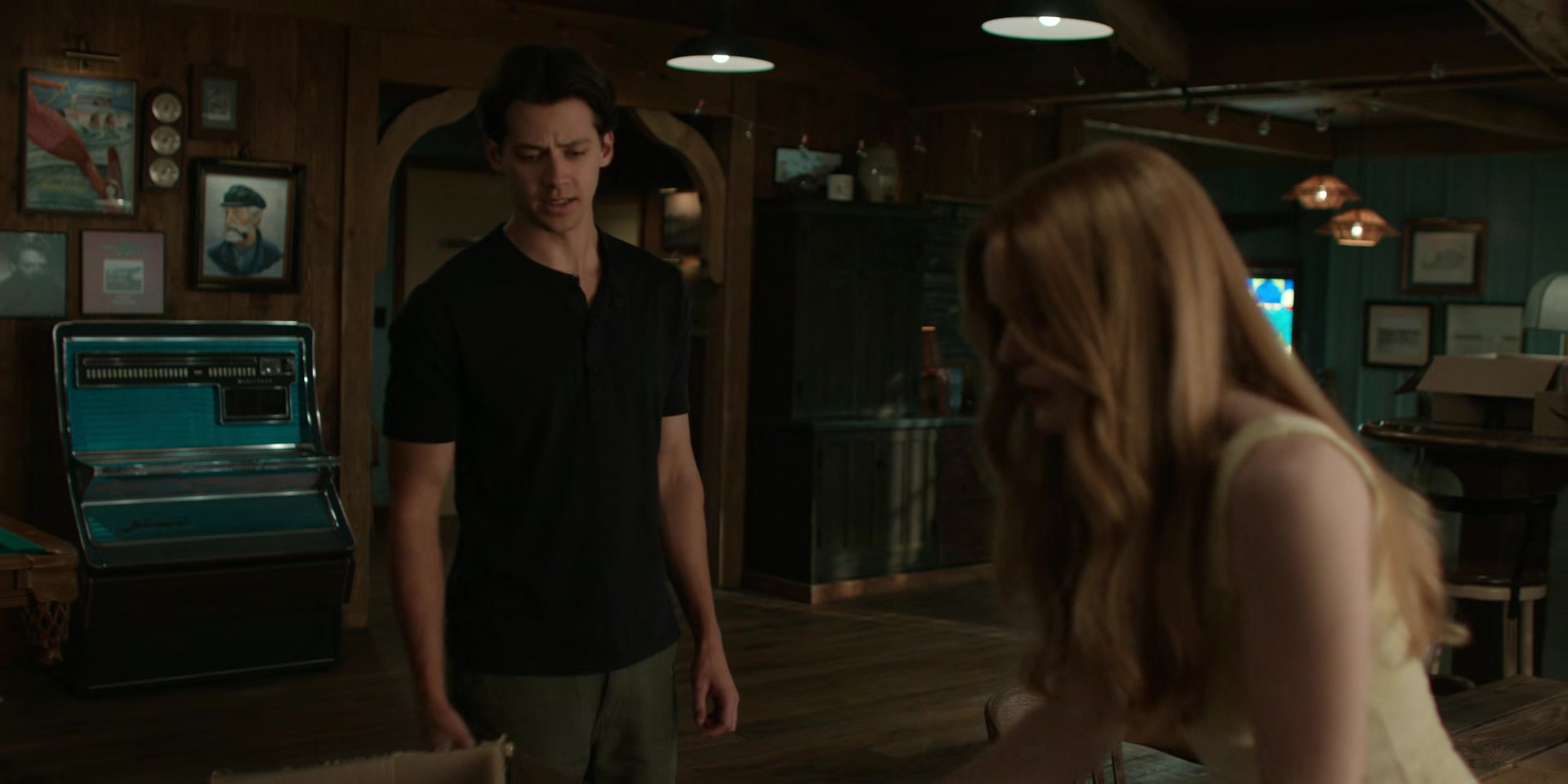 Every_Year_After_S01E07_The_Boathouse_1080p_002063.jpg