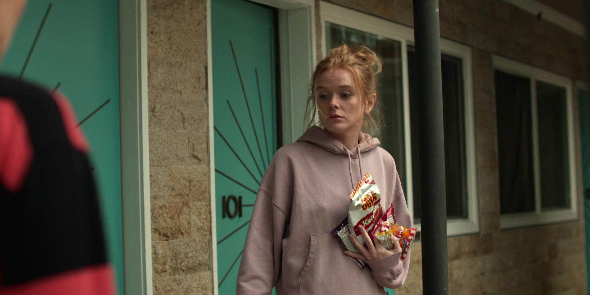 Every_Year_After_S01E08_Goodbye_1080p_000415.jpg