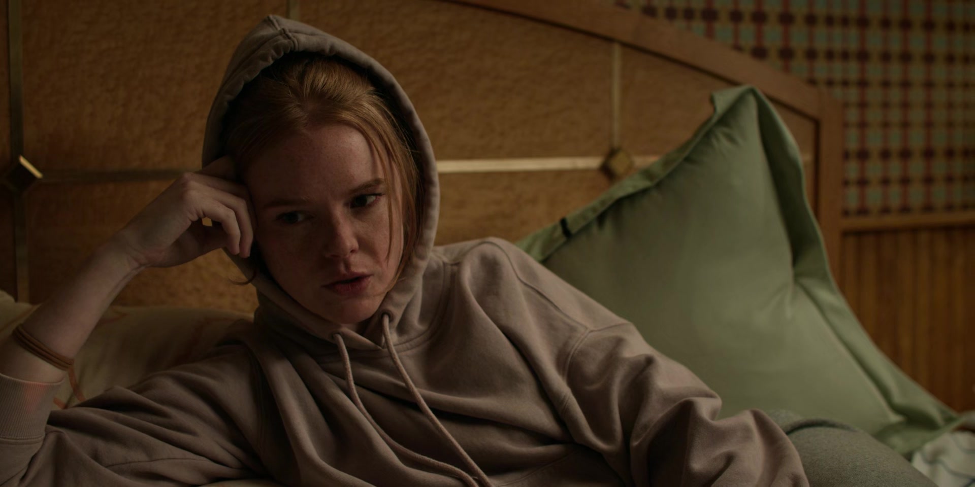 Every_Year_After_S01E08_Goodbye_1080p_000462.jpg