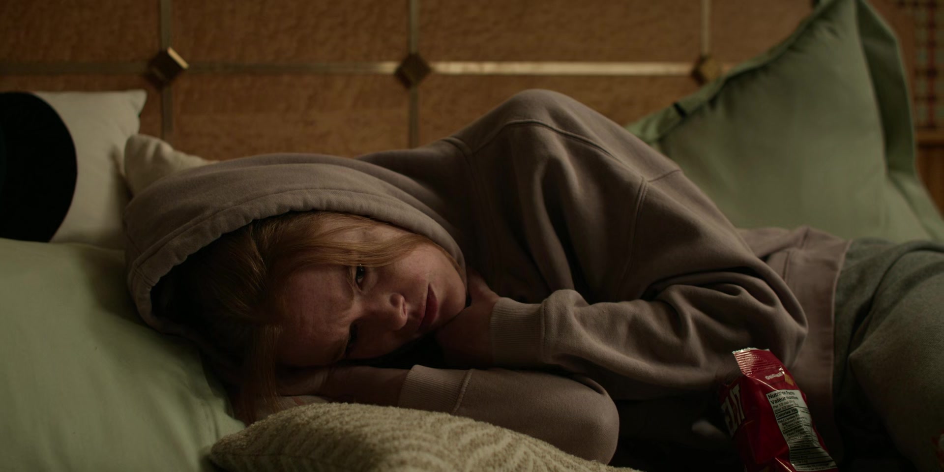 Every_Year_After_S01E08_Goodbye_1080p_000507.jpg