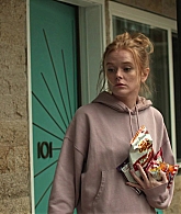 Every_Year_After_S01E08_Goodbye_1080p_000415.jpg