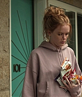 Every_Year_After_S01E08_Goodbye_1080p_000426.jpg