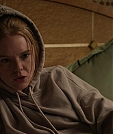Every_Year_After_S01E08_Goodbye_1080p_000457.jpg