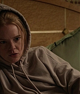 Every_Year_After_S01E08_Goodbye_1080p_000460.jpg