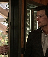 Every_Year_After_S01E08_Goodbye_1080p_003184.jpg