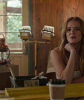 Every_Year_After_S01E08_Goodbye_1080p_005018.jpg