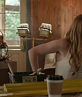 Every_Year_After_S01E08_Goodbye_1080p_005035.jpg