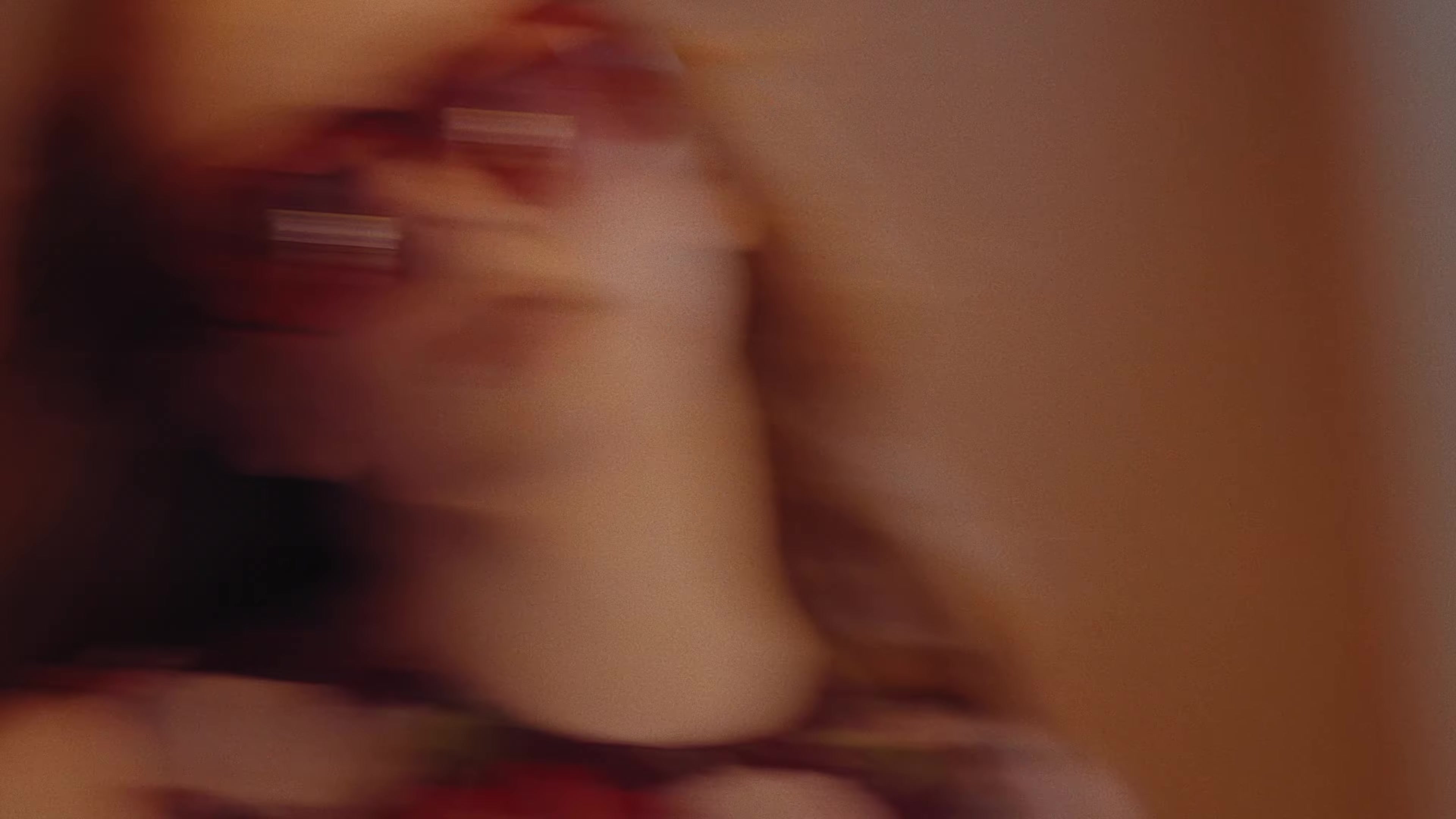 abigailcowennetowork_xmagglobal_bts_shoot_000002.jpg