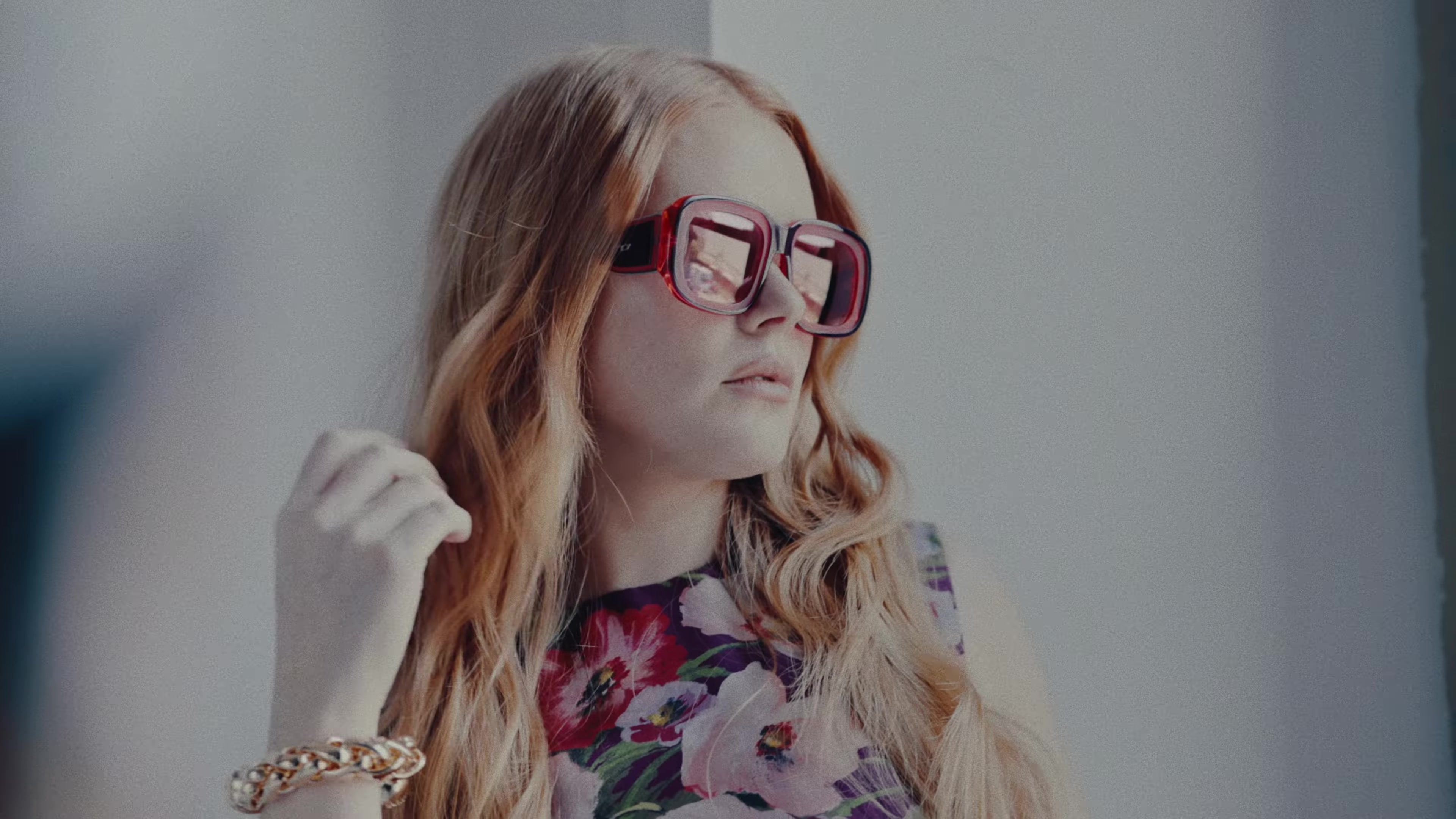 abigailcowennetowork_xmagglobal_bts_shoot_000010.jpg