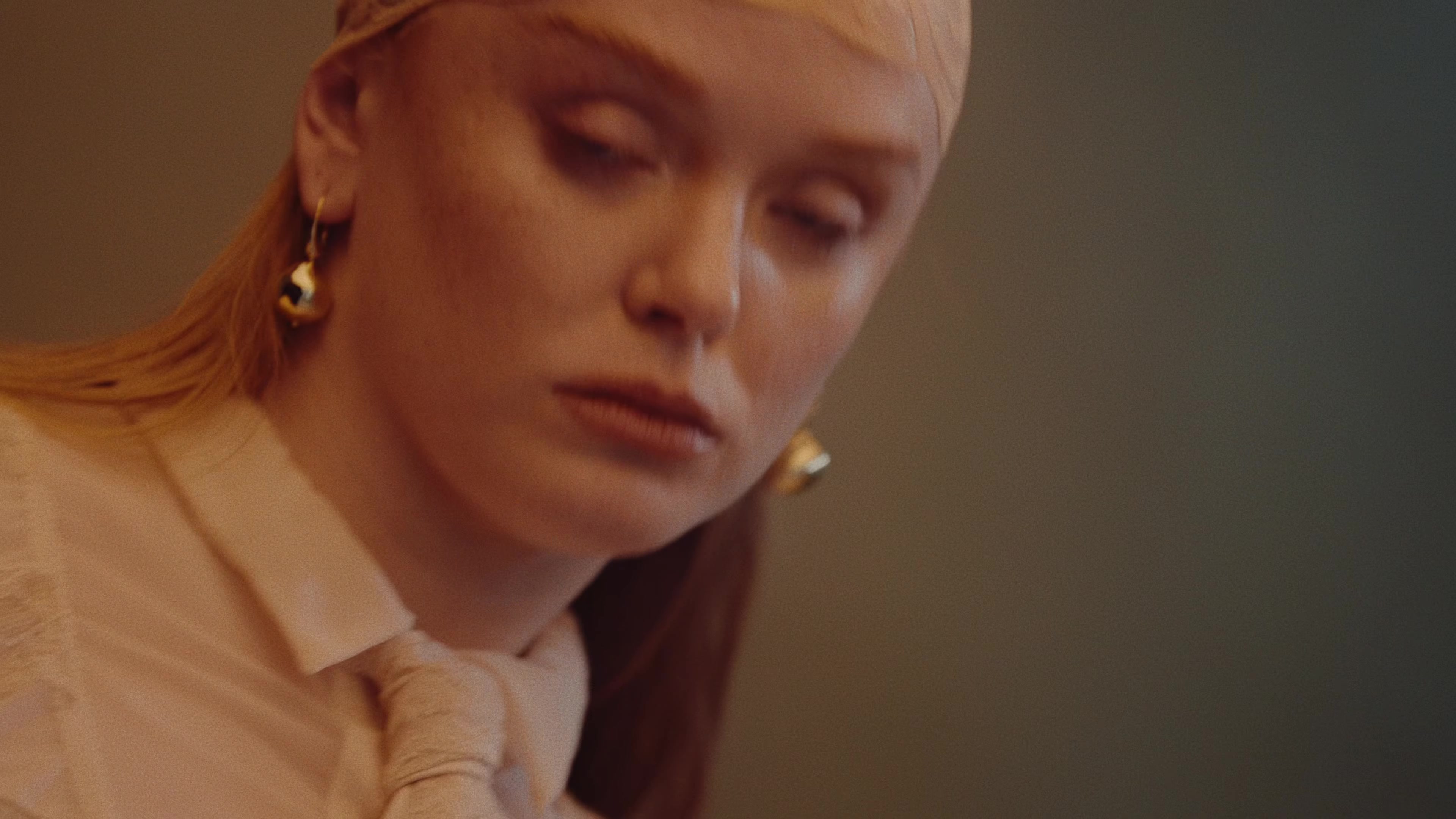 abigailcowennetowork_xmagglobal_bts_shoot_000018.jpg