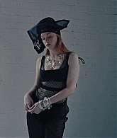 abigailcowennetowork_xmagglobal_bts_shoot_000024.jpg