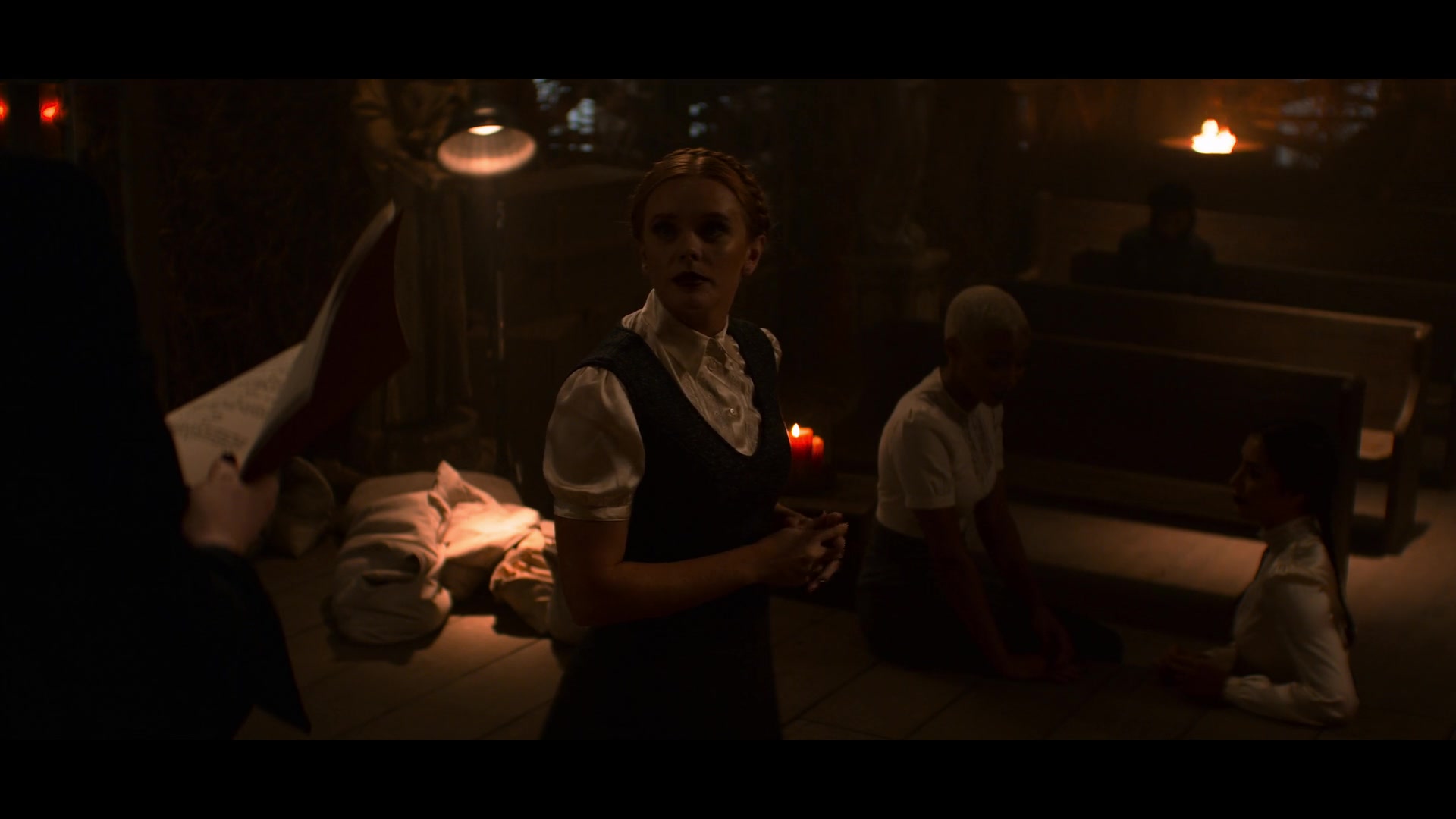 Chilling_Adventures_of_Sabrina_S02E02_iNTERNAL_1080p_ACN_003419.jpg