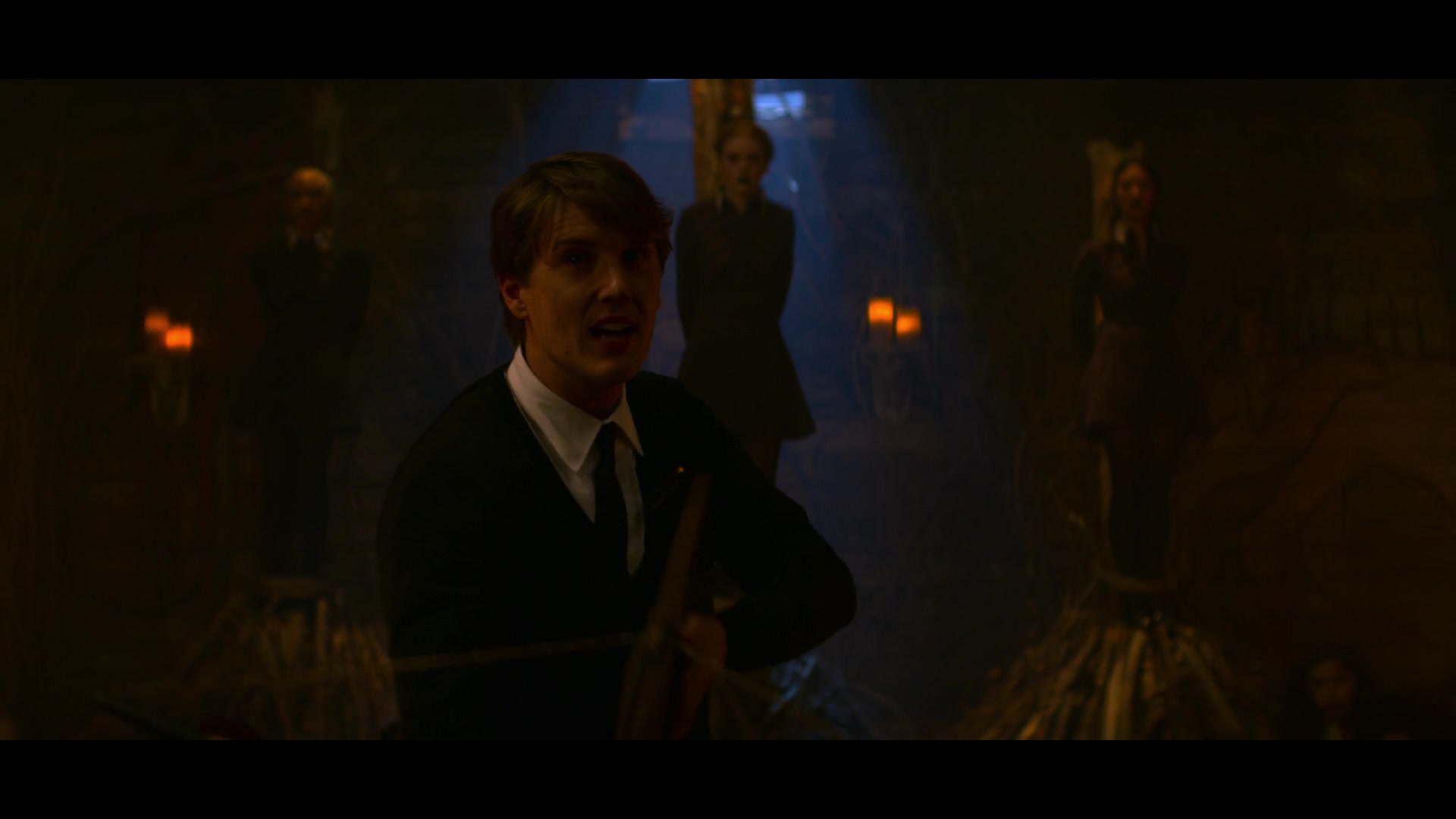 Chilling_Adventures_of_Sabrina_S02E06_iNTERNAL_1080p_ACN_006631.jpg